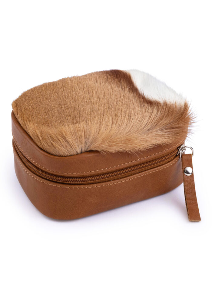 The Premium Leather Tefillin Pouch